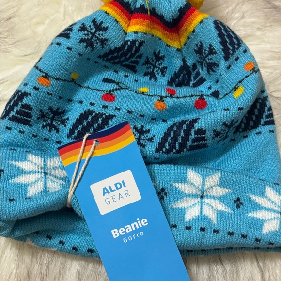 Aldi Beanie Hat - Picture 2 of 2